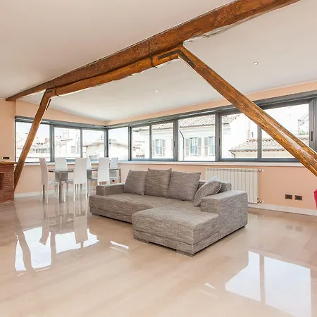 Navona Penthouse *