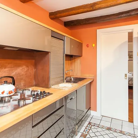 アパート Navona Penthouse ローマ