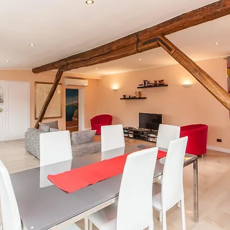 Lägenhet Navona Penthouse